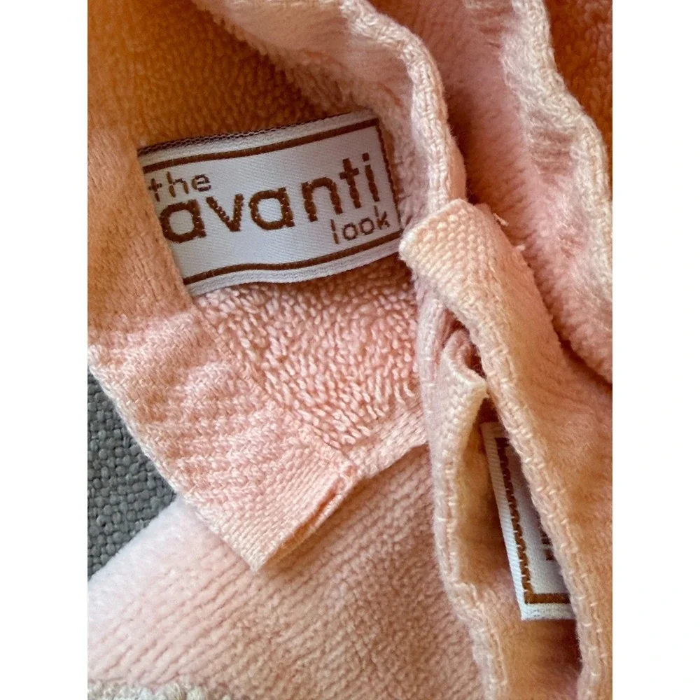 Set of 3 Vintage Avanti Peach Lace Trim Towels Romantic Cottage Bath Decor 30x16